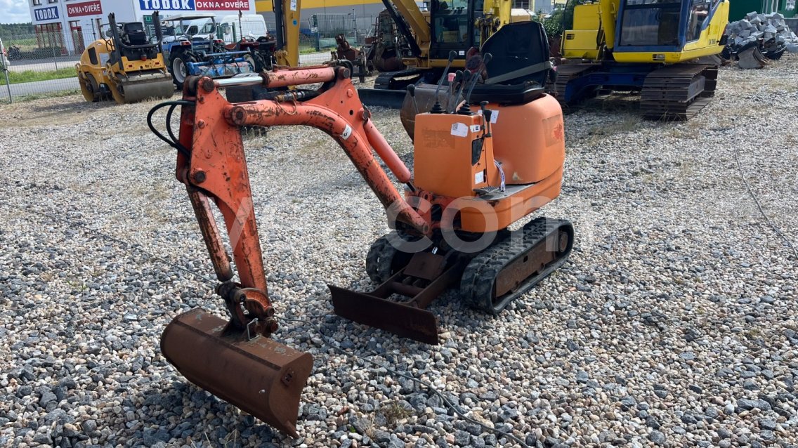 Aukcja internetowa: JCB  8008 CTS 4X4
