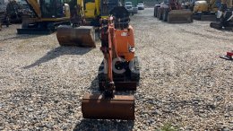 Aukcja internetowa: JCB  8008 CTS 4X4