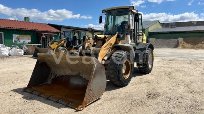 Aukcja internetowa: LIEBHERR  L 524 4X4