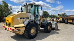 Aukcja internetowa: LIEBHERR  L 524 4X4