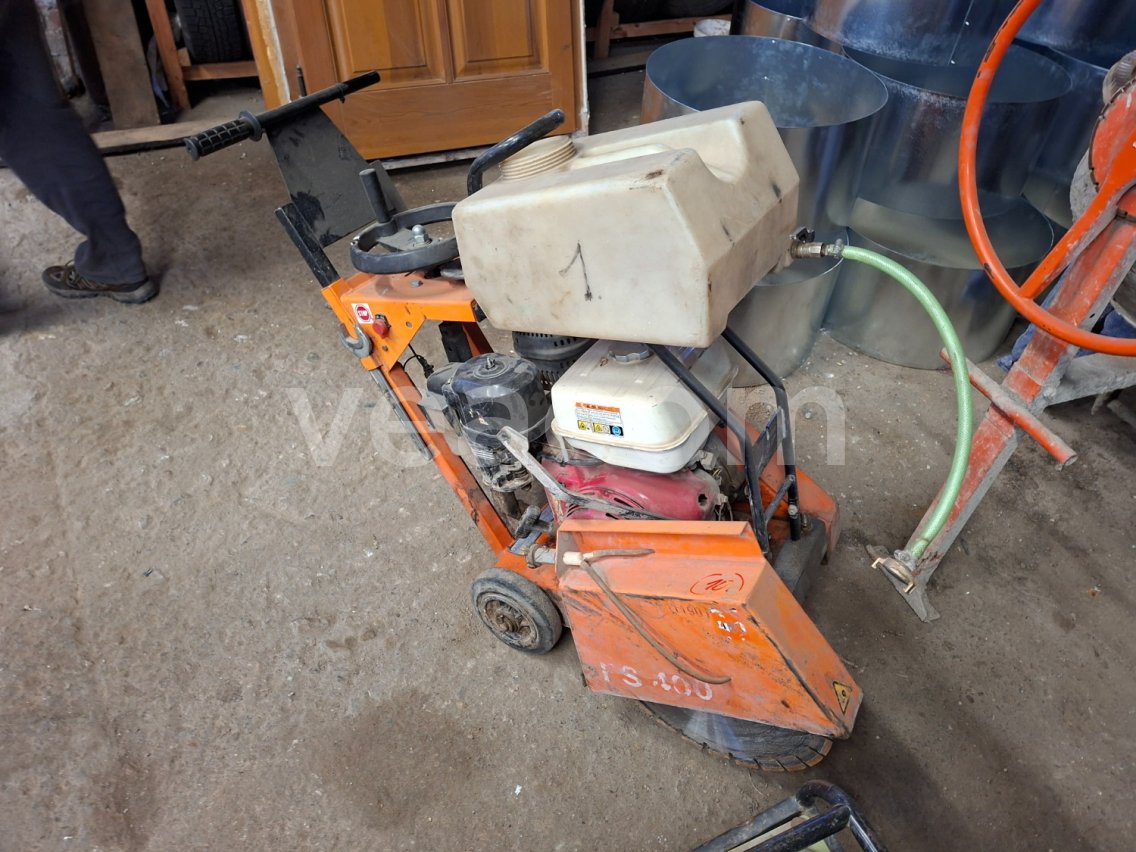 Online aukce: NORTON  CLIPPER FS 400