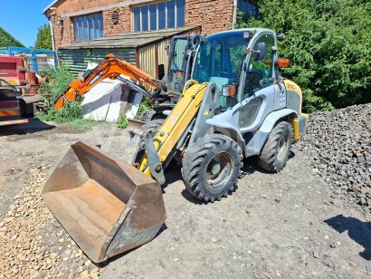 Online auction: KRAMER  280 4X4