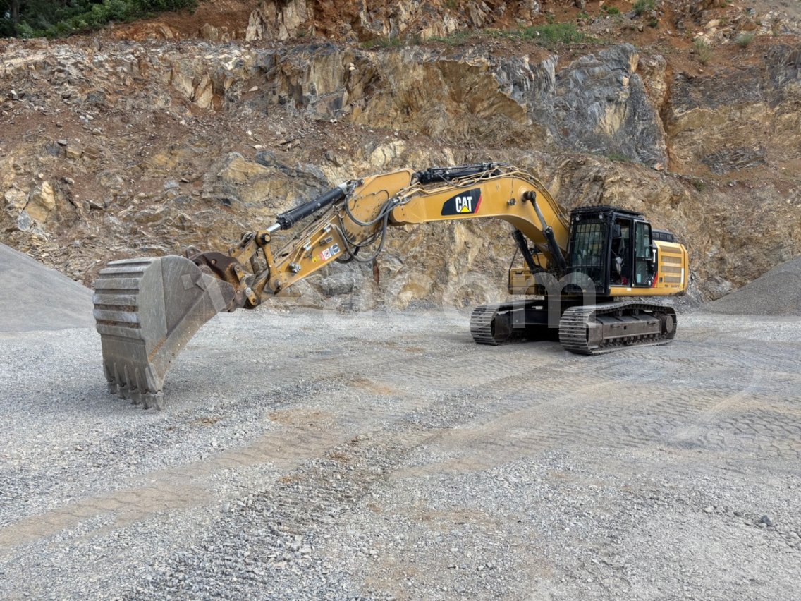 Online aukce: CATERPILLAR  336FLNXE