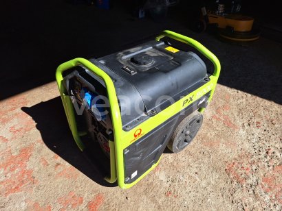 Online auction:  PRAMAC PX 8000 AVR