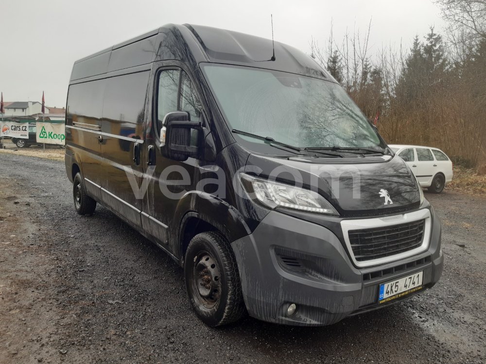 Online aukce: PEUGEOT Boxer