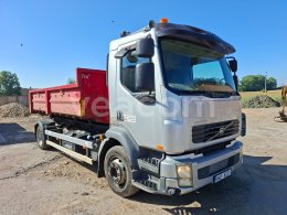 Online auction: VOLVO  FL 240