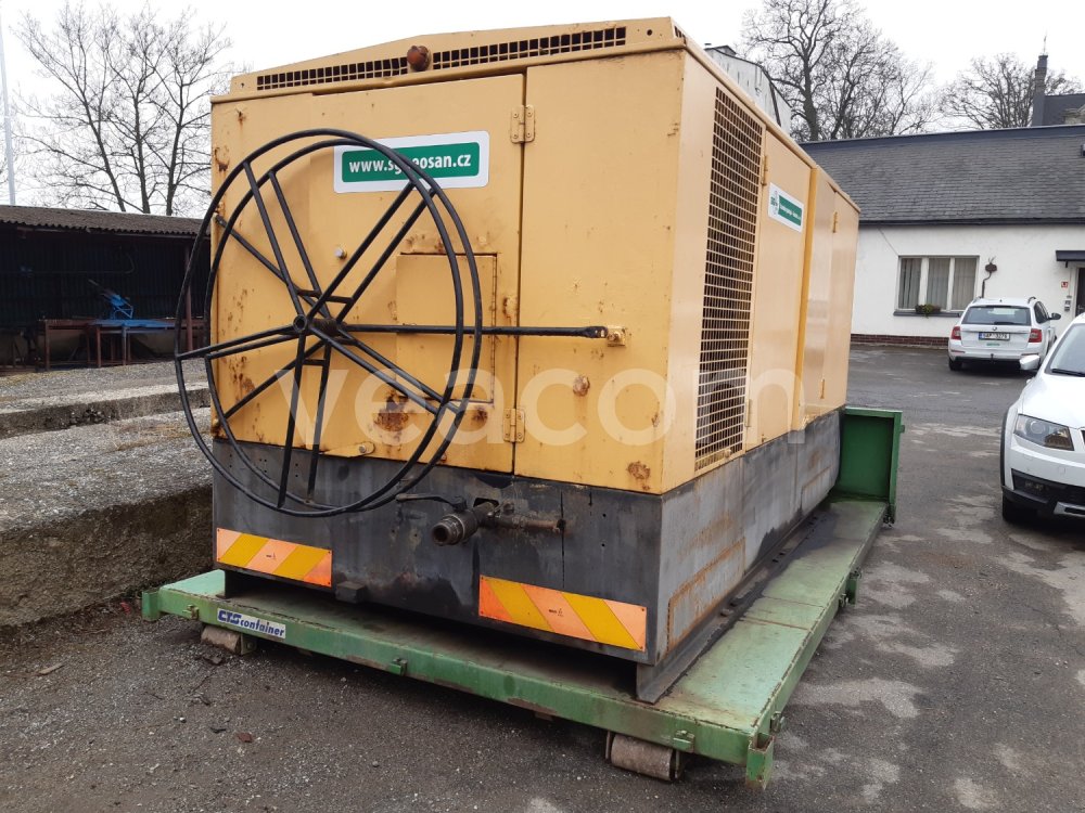 Online aukce: ATLAS  COPCO XAHS 365 MD