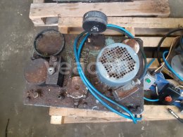 Online aukce:   Hydraulický lis