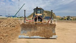 Online aukce: CAT  D6K2 XL