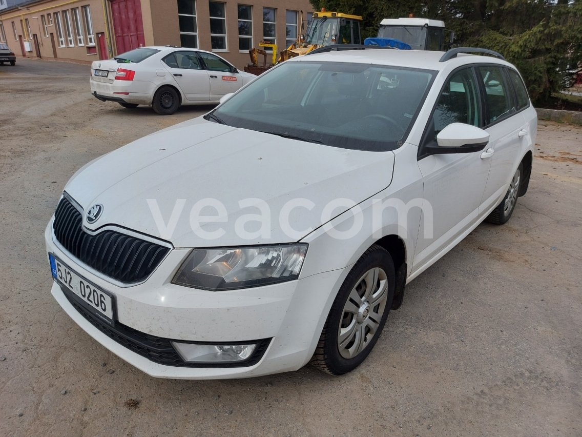 Aukcja internetowa: ŠKODA Octavia 