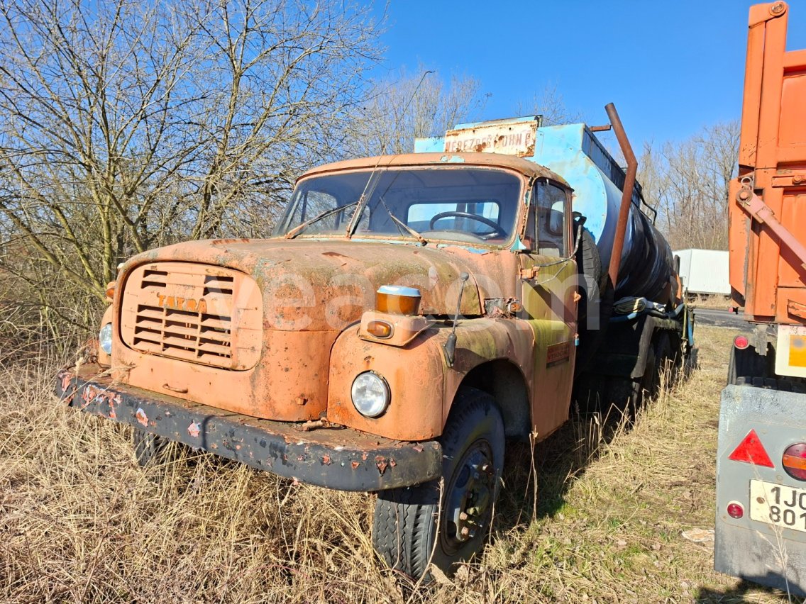Online árverés: TATRA  T 148 ROZSTŘIKOVAČ ŽIVIC SSAZ NOVÁ PAKA (IČ: 1004533167)