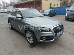Online aukce: AUDI  Q5