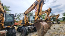 Online aukce: LIEBHERR  A924