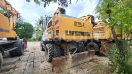 Online aukce: LIEBHERR  A924