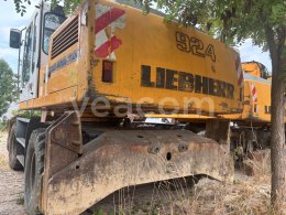 Online aukce: LIEBHERR  A 924 LITRONIC 4X4