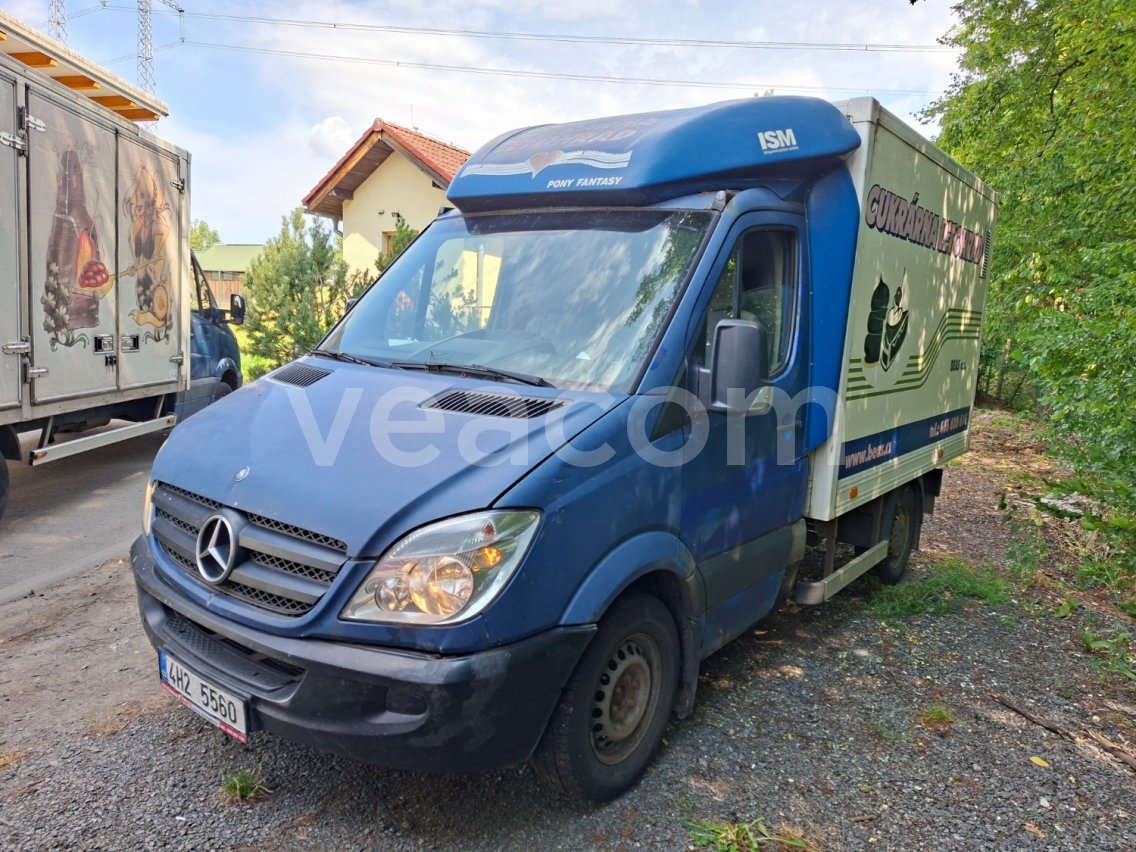 Online aukce: MB  SPRINTER 209 CDI MONTEX + CARRIER