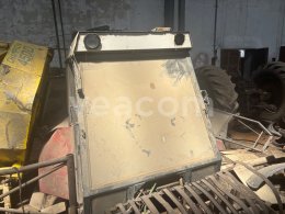 Online aukce:   SÚBOR NAHRADNÝCH DIELOV NA ZETOR CRYSTAL 80,120,160