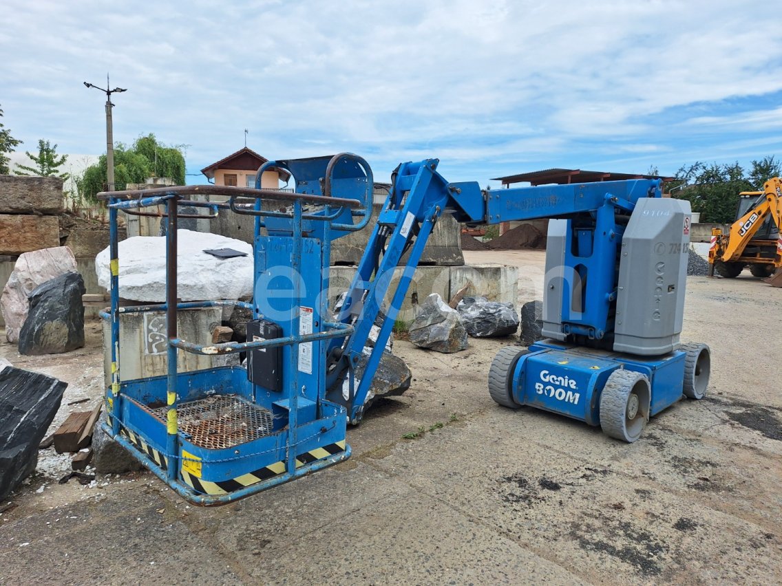 Online aukce: GENIE  Z-30/20N