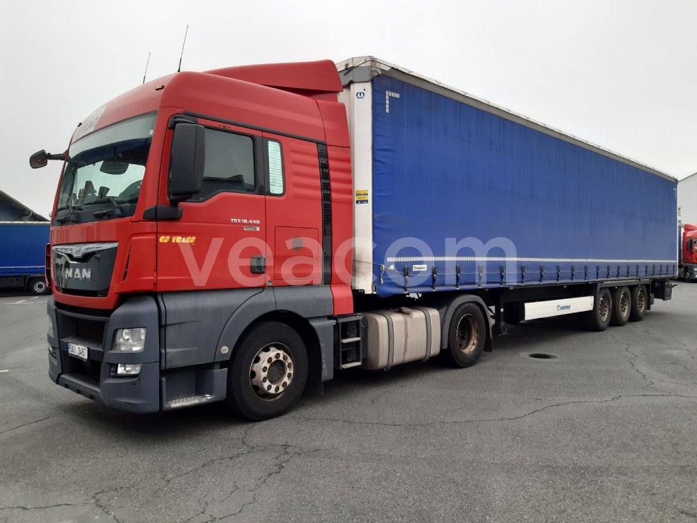 Online aukce: MAN  TGX + KRONE SD