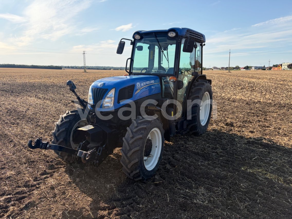 Online aukce: NEW HOLLAND  T4.95 F