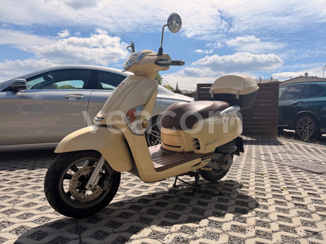 Online aukce:   KYMCO LIKE 125