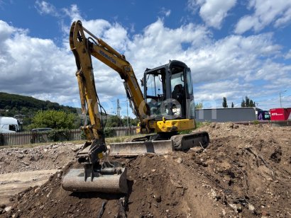 Online aukce: KOMATSU  PC 35 MR
