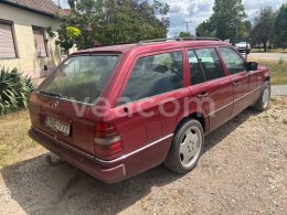 Online aukce: MERCEDES-BENZ  124 , 300TD