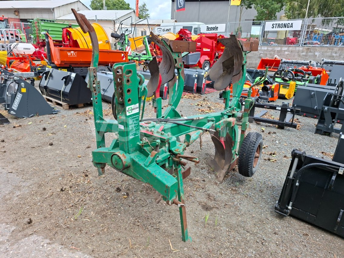 Online aukce:   REGENT SATURN 240 HX 2