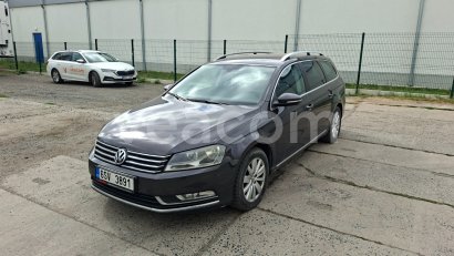 Online aukce: VOLKSWAGEN  PASSAT