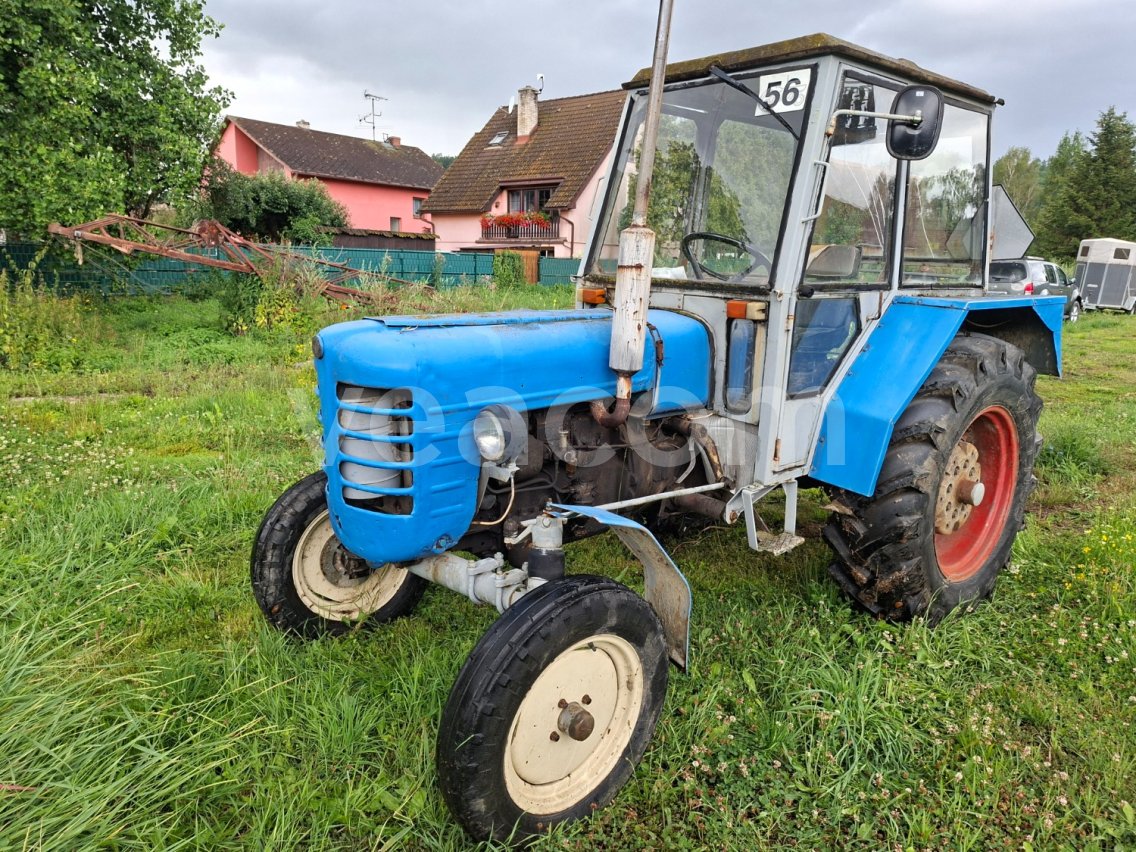 Online aukce: ZETOR  