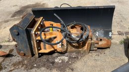 Online aukce:   HYDRAULICKÉ BOURACÍ KLADIVO