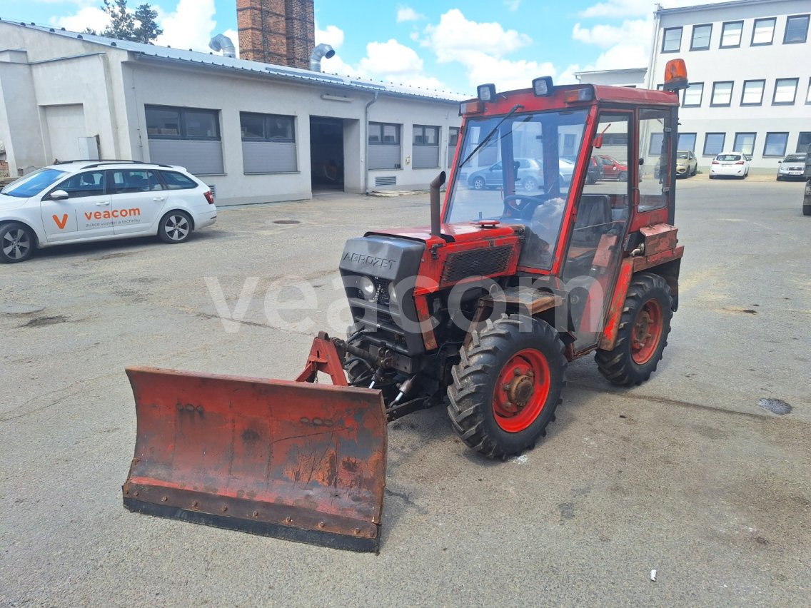 Online aukce: AGROZET  TRAC MT8 050 4X4