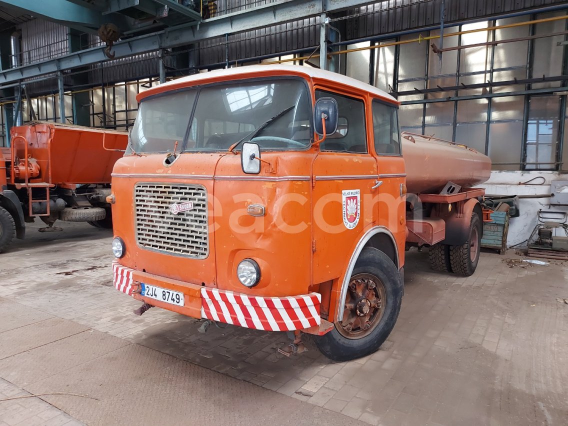 Online auction: ŠKODA  706 RTH AKVE