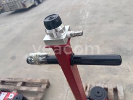 Online aukce:   HYDRAULIC JACKS 120T/60T