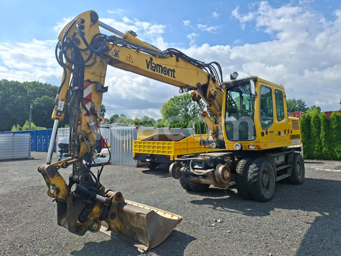 Online aukce: LIEBHERR  A 900 C 4X4