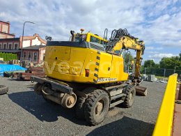 Online aukce: LIEBHERR  A 900 C 4X4