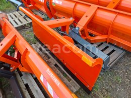 Online aukce:   SNĚHOVÁ RADLICE 148 CM