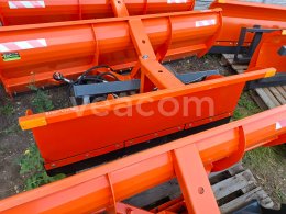 Online aukce:   SNĚHOVÁ RADLICE 148 CM