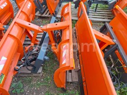 Online aukce:   SNĚHOVÁ RADLICE 148 CM