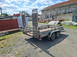 Online árverés:   GAPA 2-35