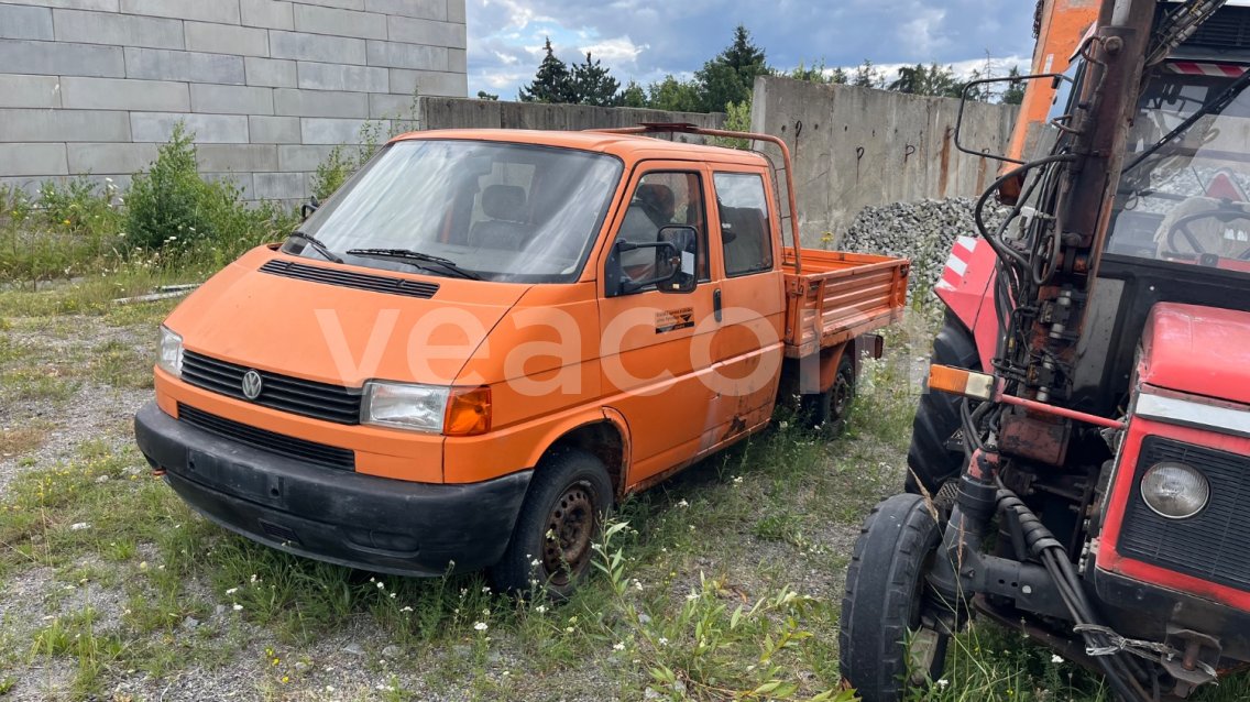 Online aukce: VOLKSWAGEN  TRANSPORTER 4X4