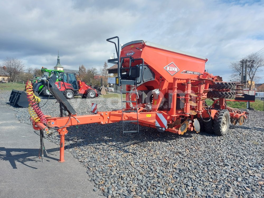 Online aukce:  KUHN ESPRO 4000 R