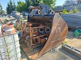 Online aukce:  LOPATA 230 CM NA LIEBHERR 954