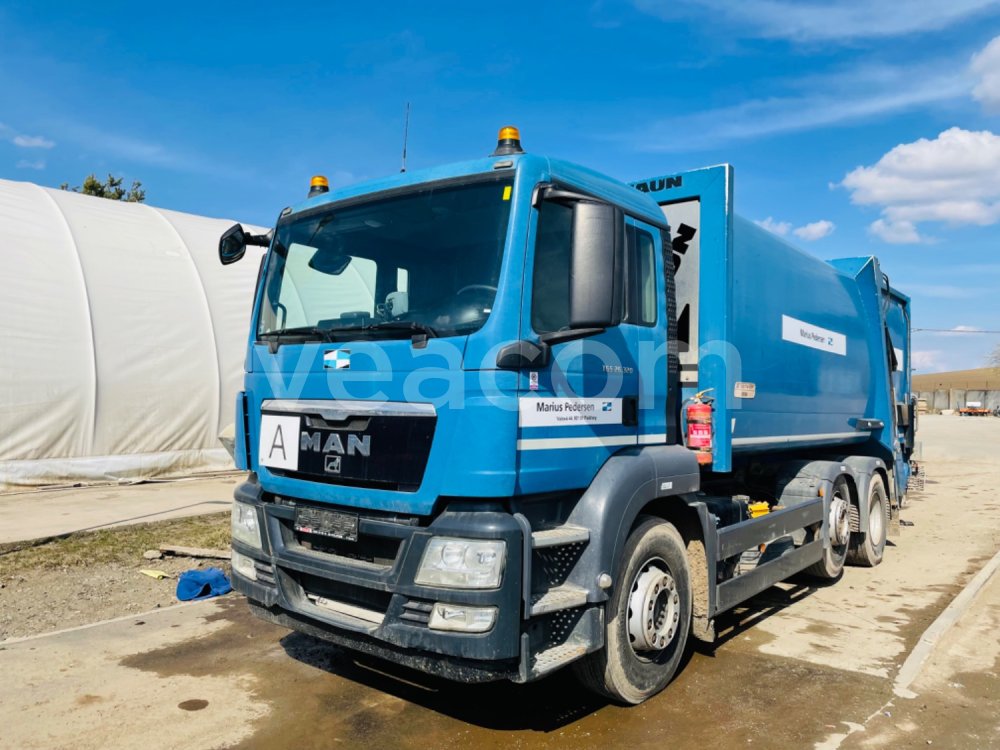 Online aukce: MAN  TGS 26.320 6x2/4 BL