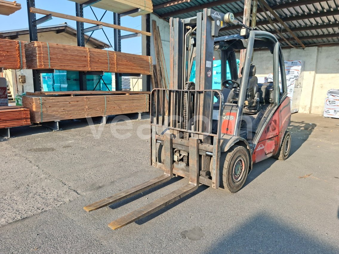 Online aukce:   LINDE H 35 T