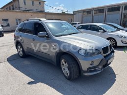 Online aukce: BMW X5 