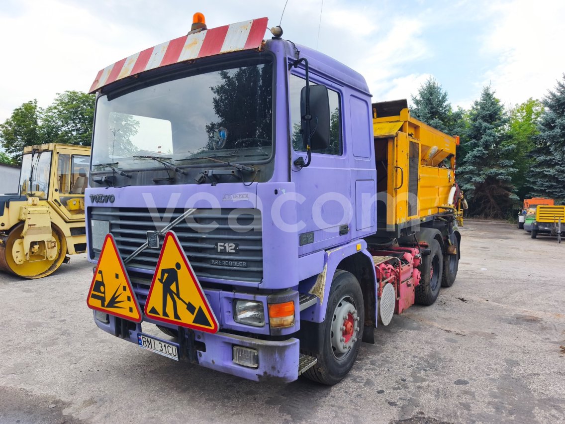 Online aukce: VOLVO  F 12 360