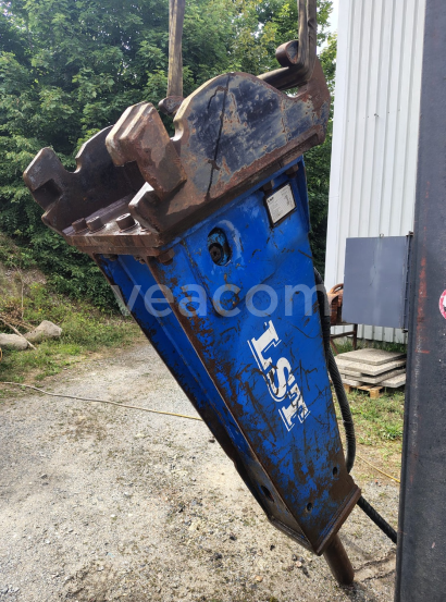 Online árverés:  BOURACÍ KLADIVO LST HM 720