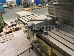 Online aukce:   TOS FGSV 50