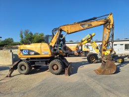 Online aukce: CATERPILLAR  M315D 4X4